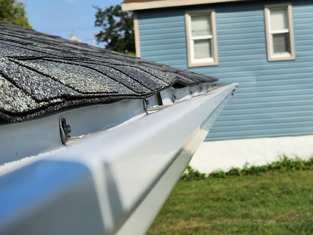 Slide of Five Star Home Improvement