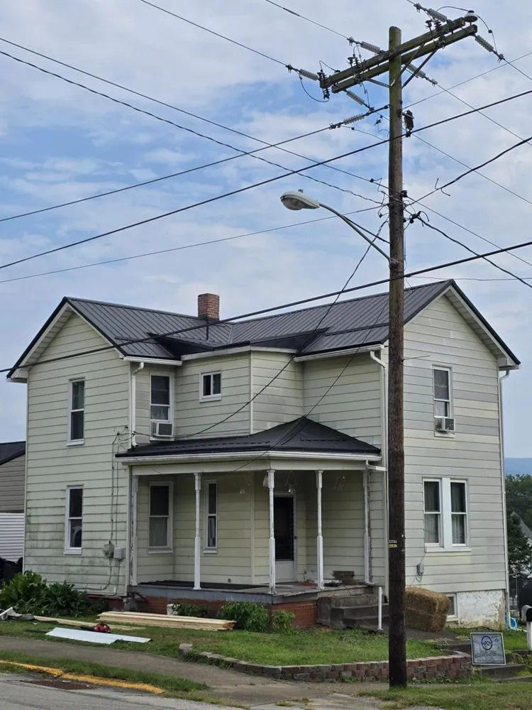 Slide of Five Star Improvements