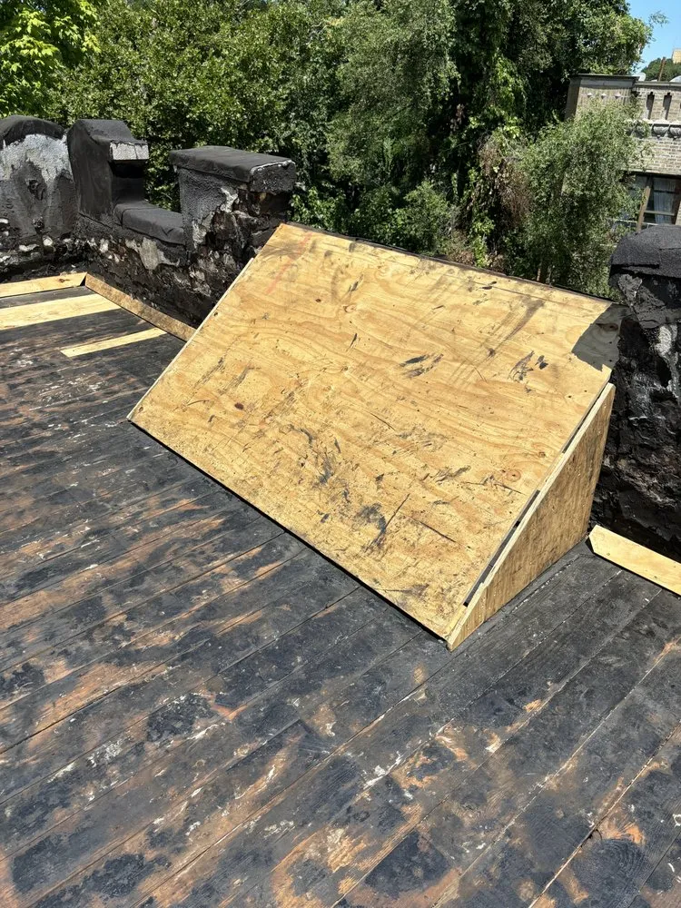 Slide of Five Star Roofing