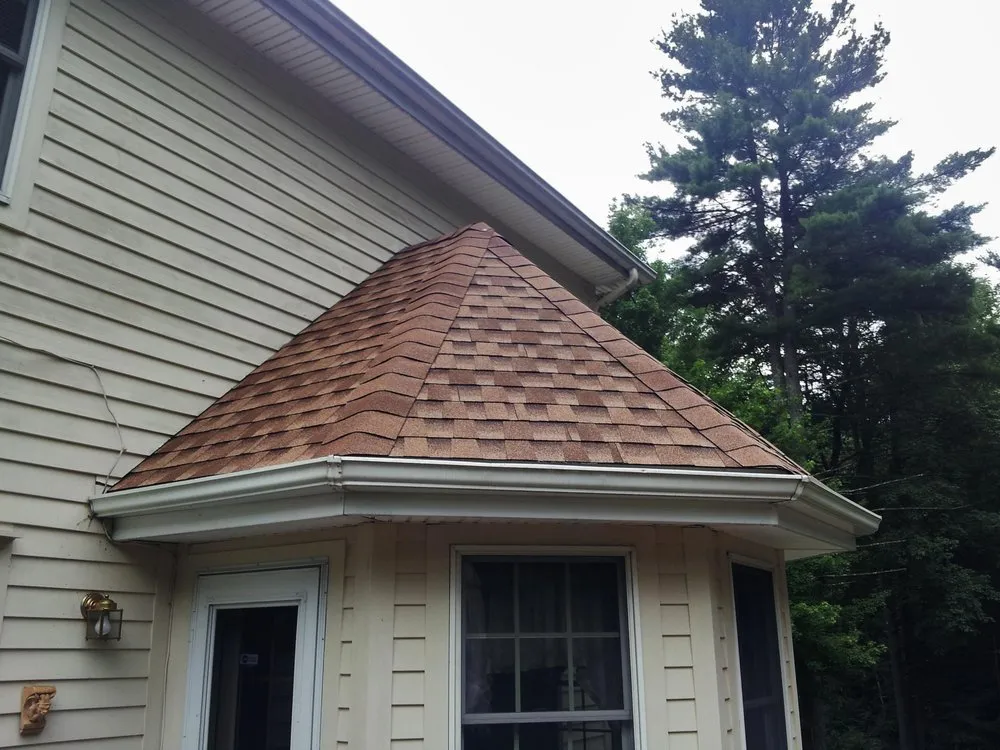 Slide of Five Star Roofing