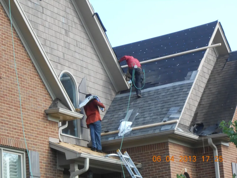 Slide of Five Star Roofing