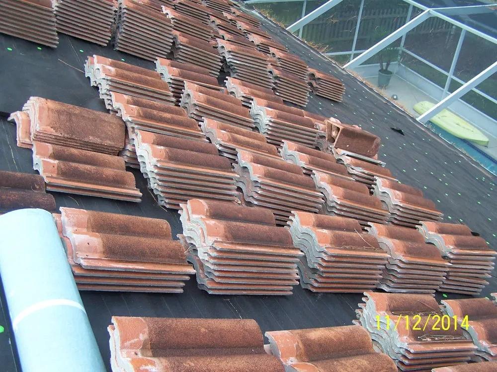 Slide of Five Star Roofing