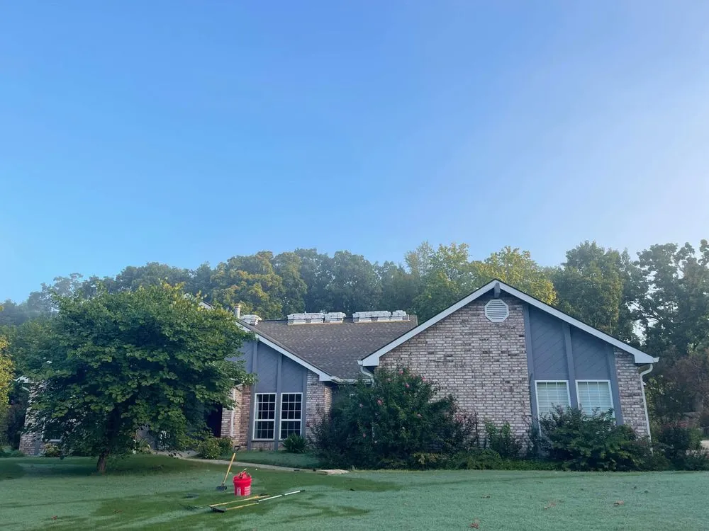 Slide of Five Star Roofing