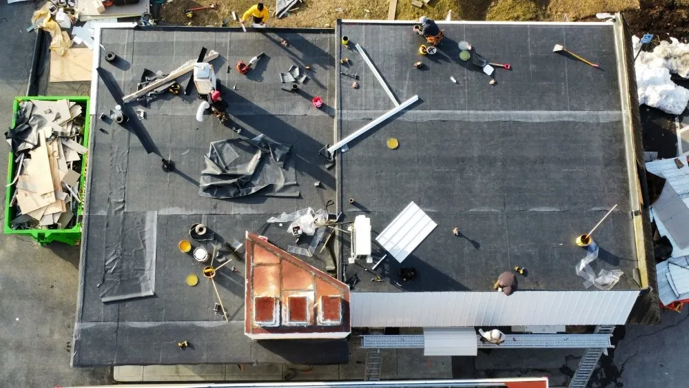 Slide of Five Star Roofing