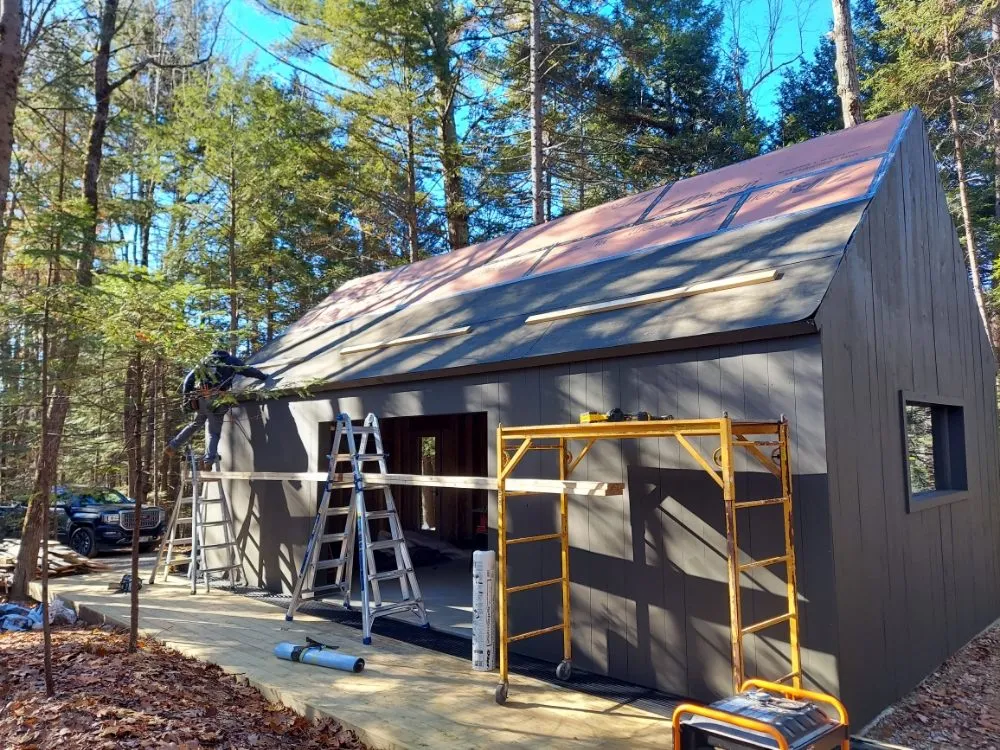 Slide of Five Star Roofing