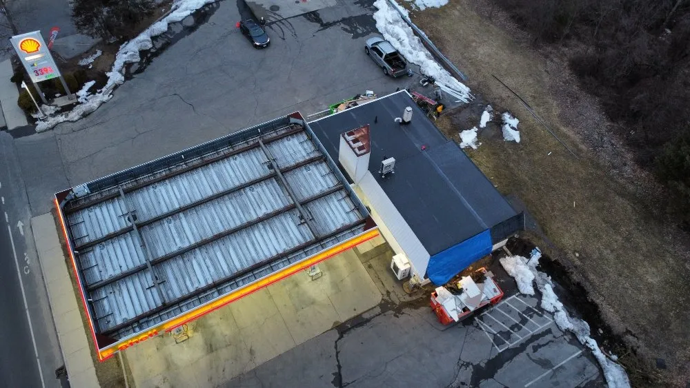 Slide of Five Star Roofing