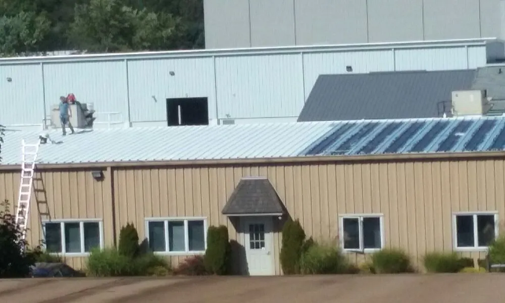 Slide of Five Star Roofing