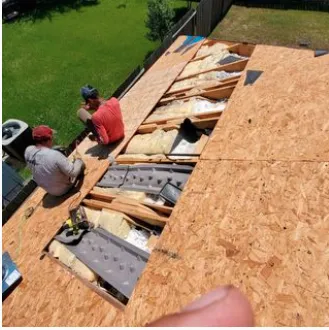 Licensed residential roofing service in Plantersville, TX by Five Star Roofing