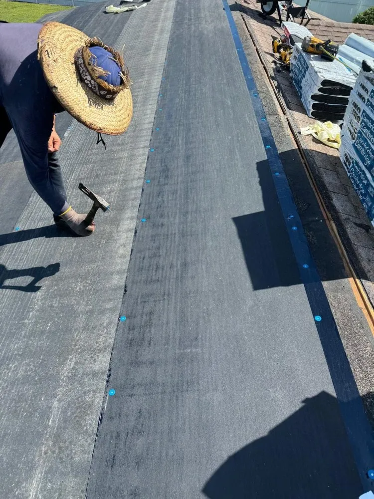 Slide of Five Stars My Pride Roofing