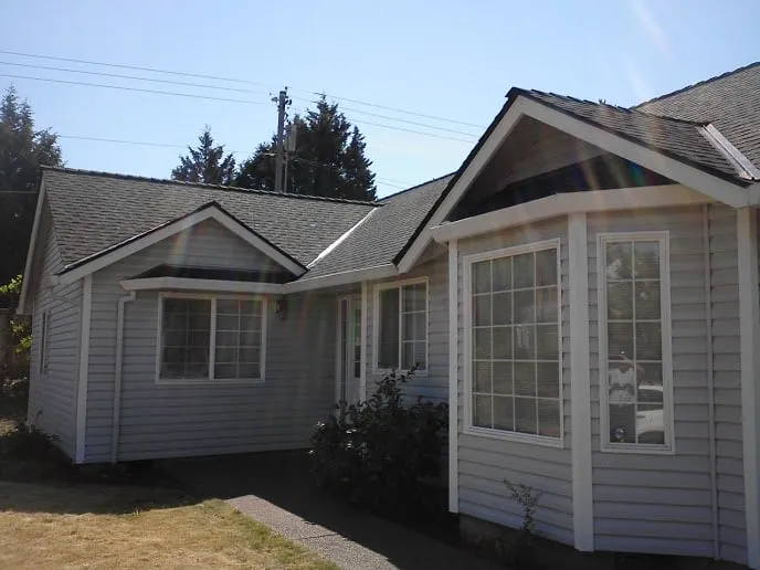 Slide of Fivecoat Roofing Inc.