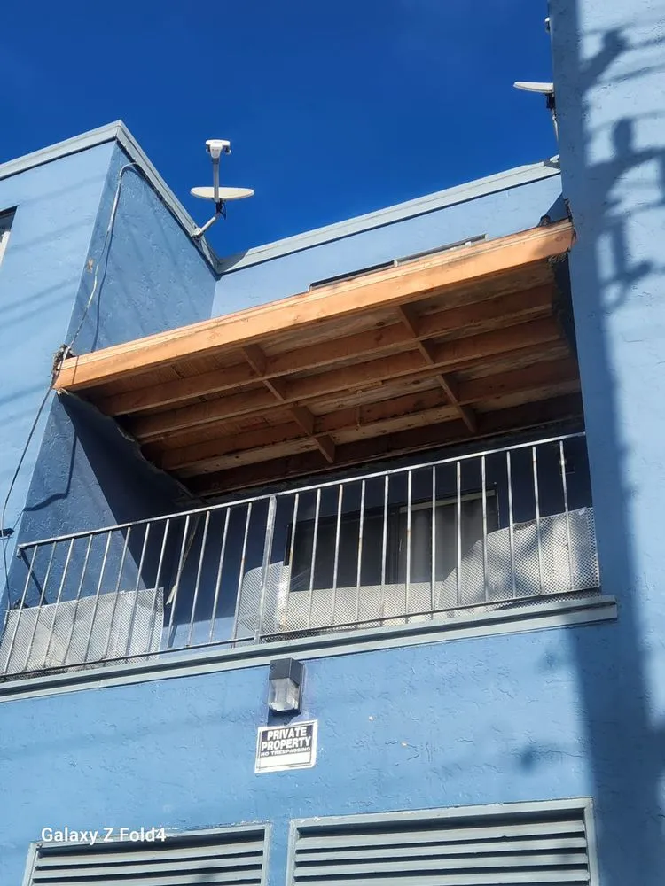 Slide of Fix it Now Construction