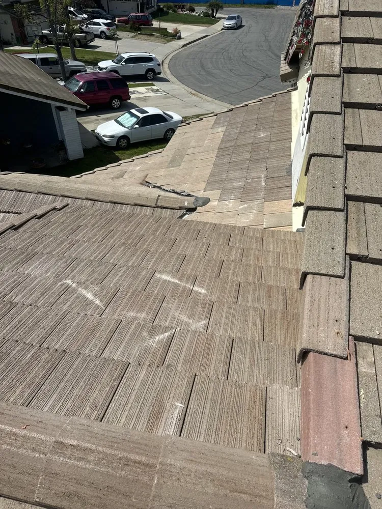 Slide of Fix Right Roofing