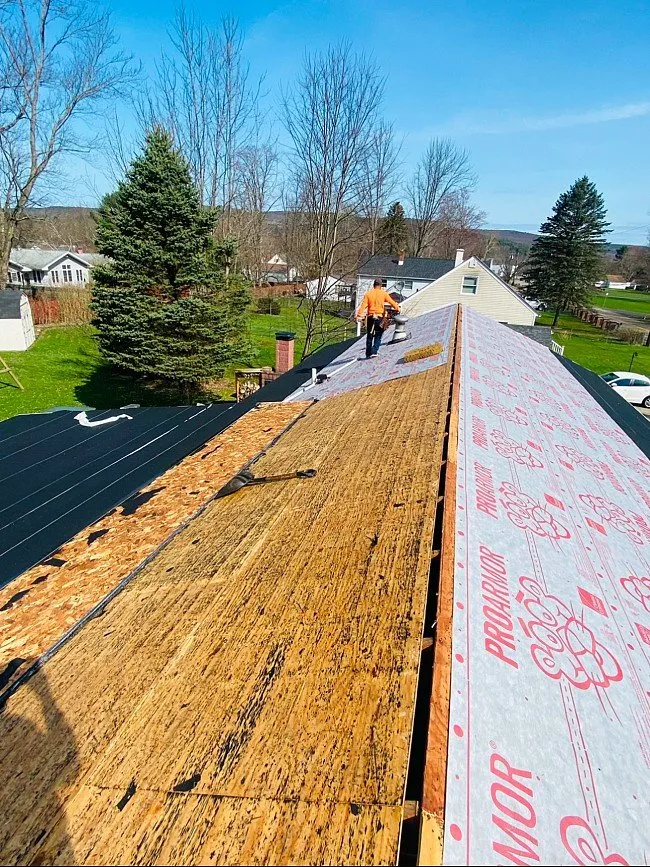 Slide of F&J Complete Home Solutions