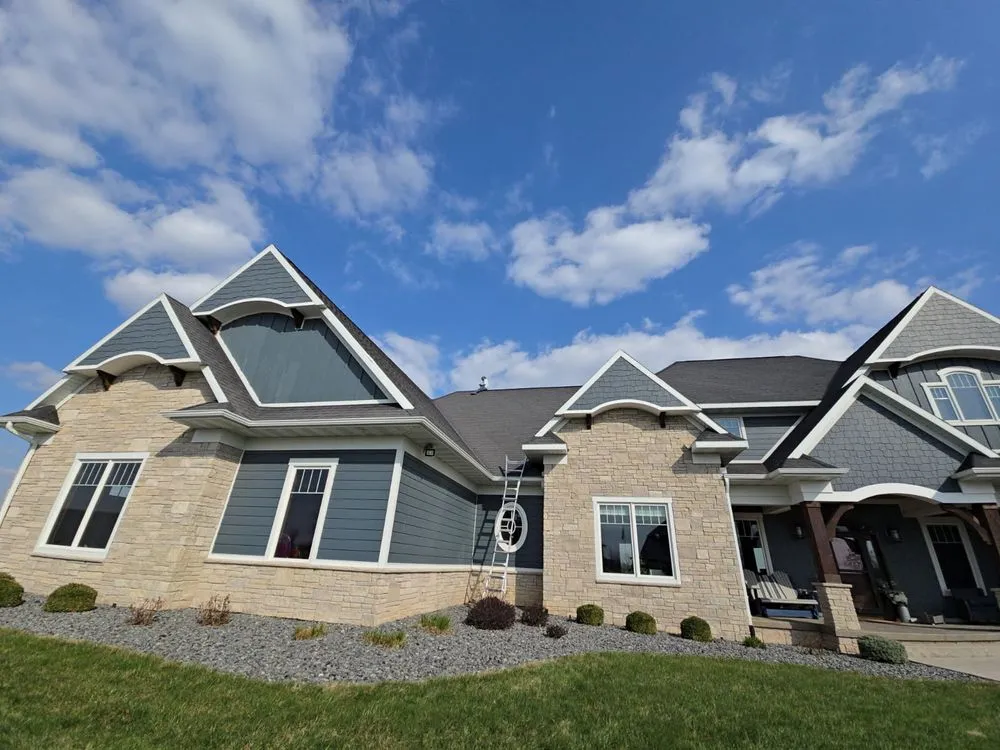 Slide of FJ Orisa Construction