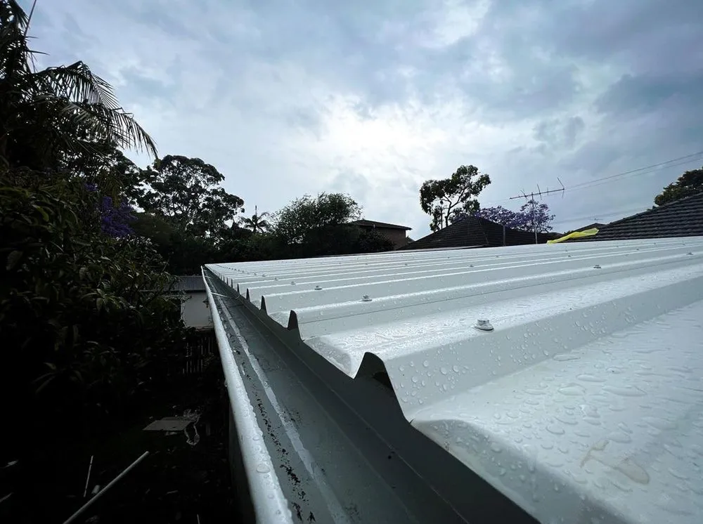 Slide of Flagami Roofing