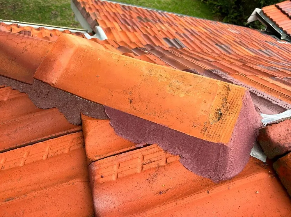 Slide of Flagami Roofing