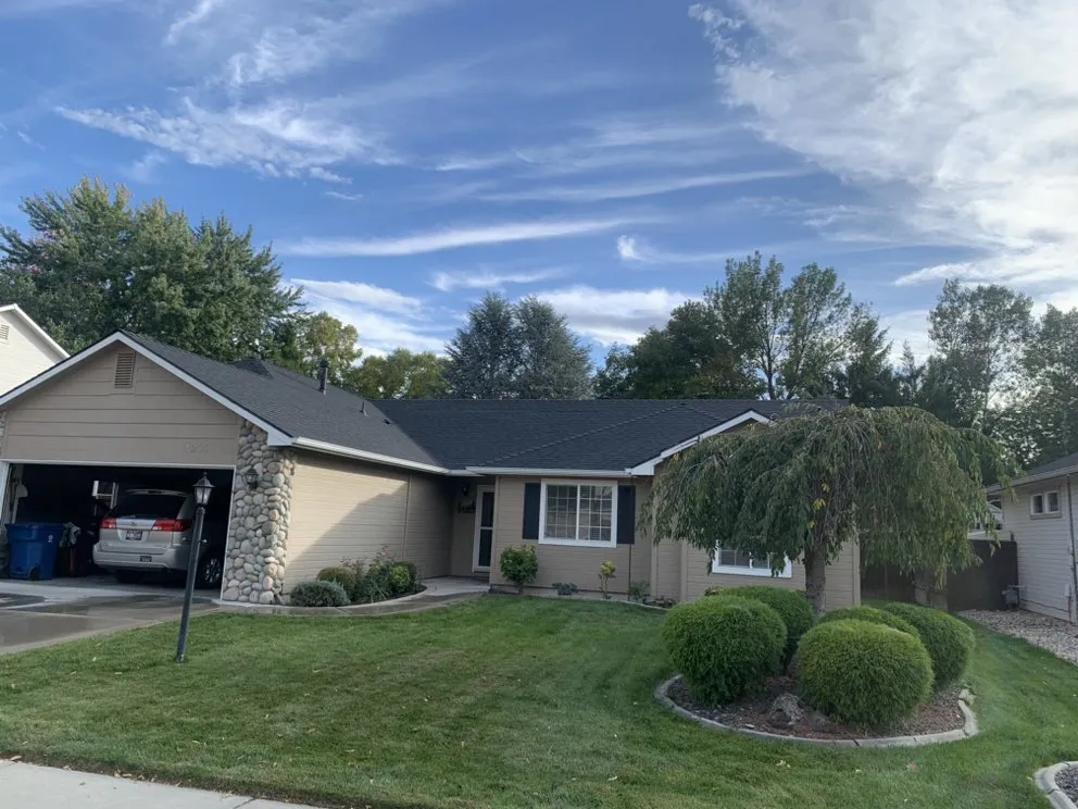 Slide of Flash Rite Roofing