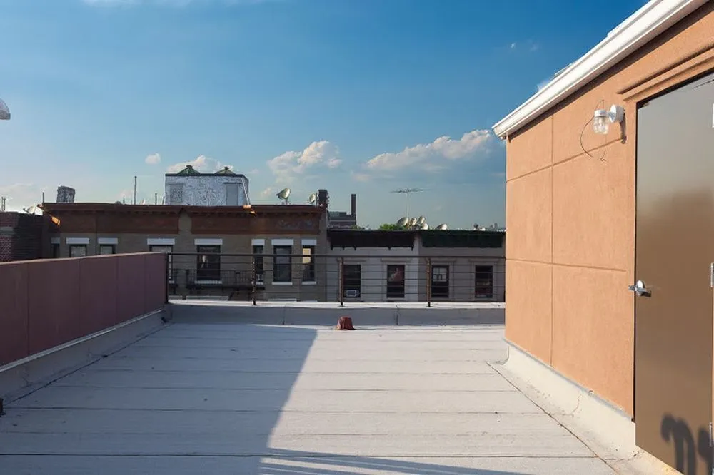 Slide of Flat Rate Construction