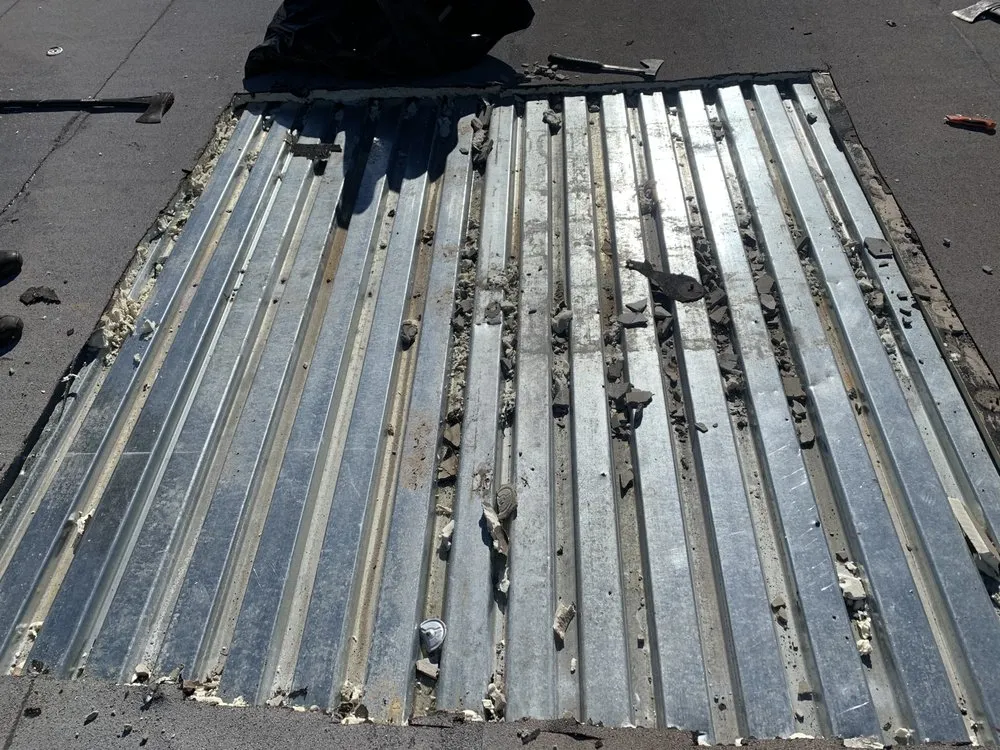 Slide of Flat Roof Co