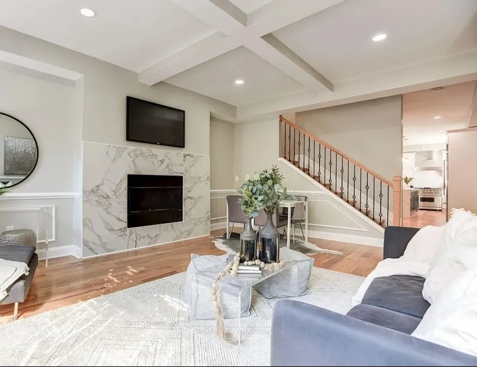 Slide of Fleetwood Garage Services & More