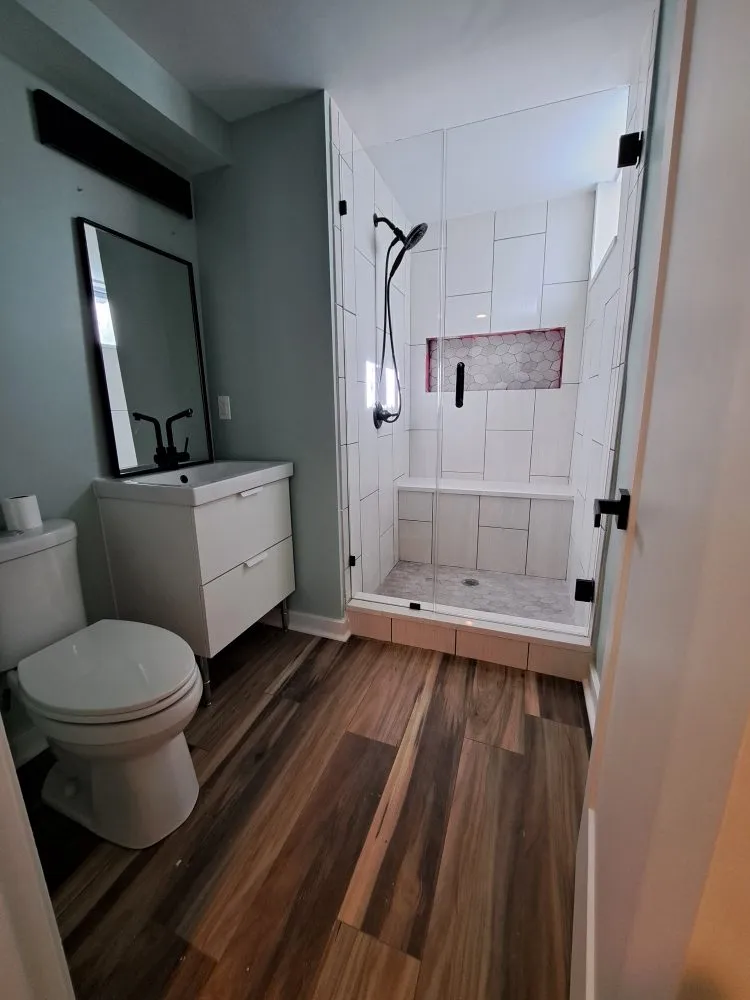 Slide of Fleetwood Garage Services & More