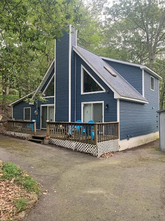 Reliable roof installation in Mt Bethel, PA by Fleischer Bros