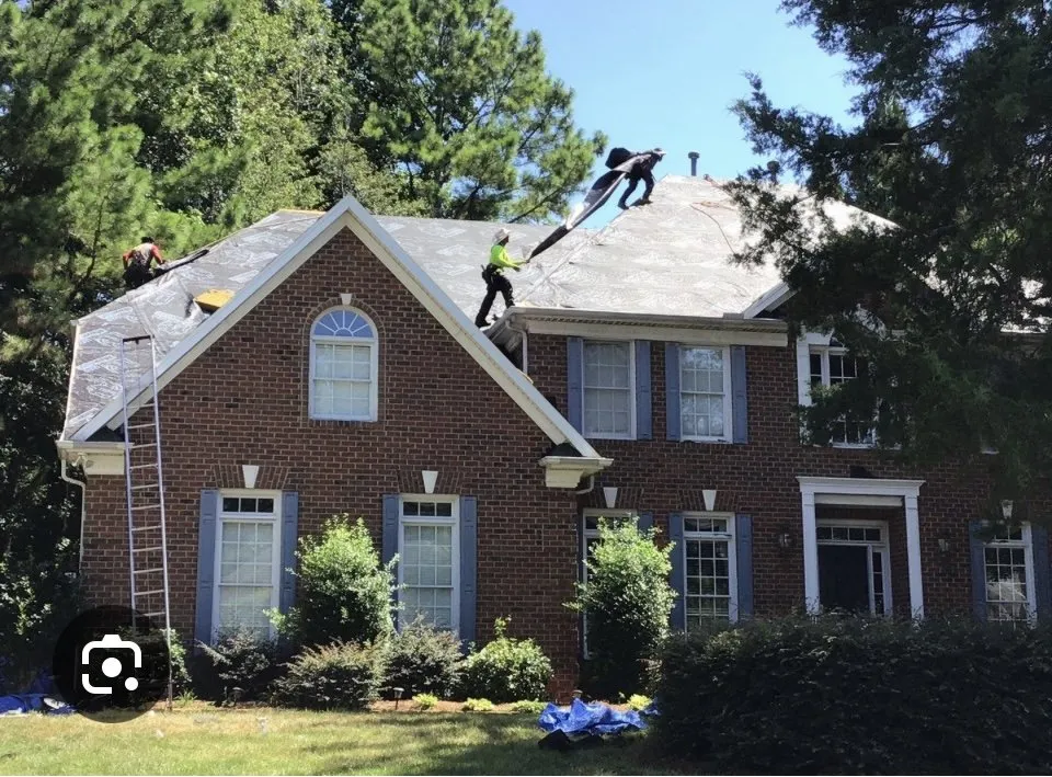 Licensed roof installation after storm damage in Chestnut Hill, MA by Flexible Roofing & Construction