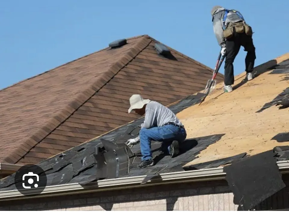 Professional shingle roofing service same-day service across Chestnut Hill, MA - Flexible Roofing & Construction