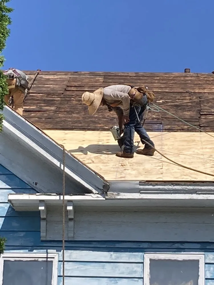 Slide of Flip'N Out Construction