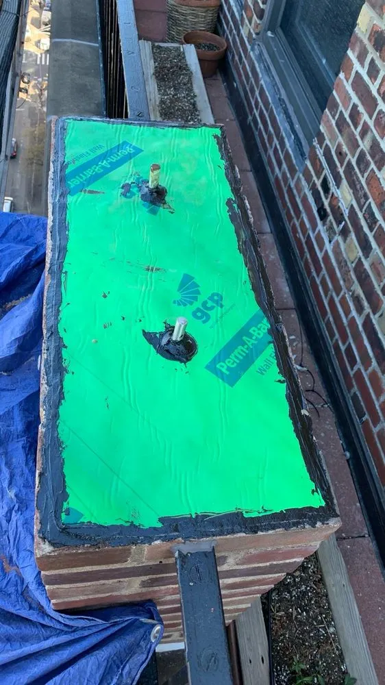 Slide of Flores Espinoza Construction