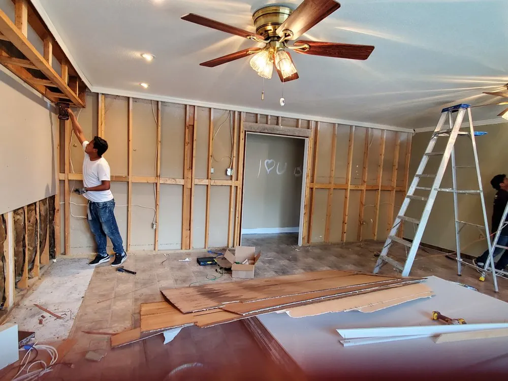 Slide of Flores Gamez Construction