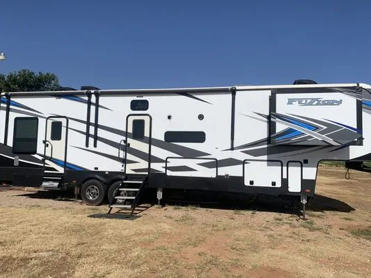 Flores Mobile Rv Service