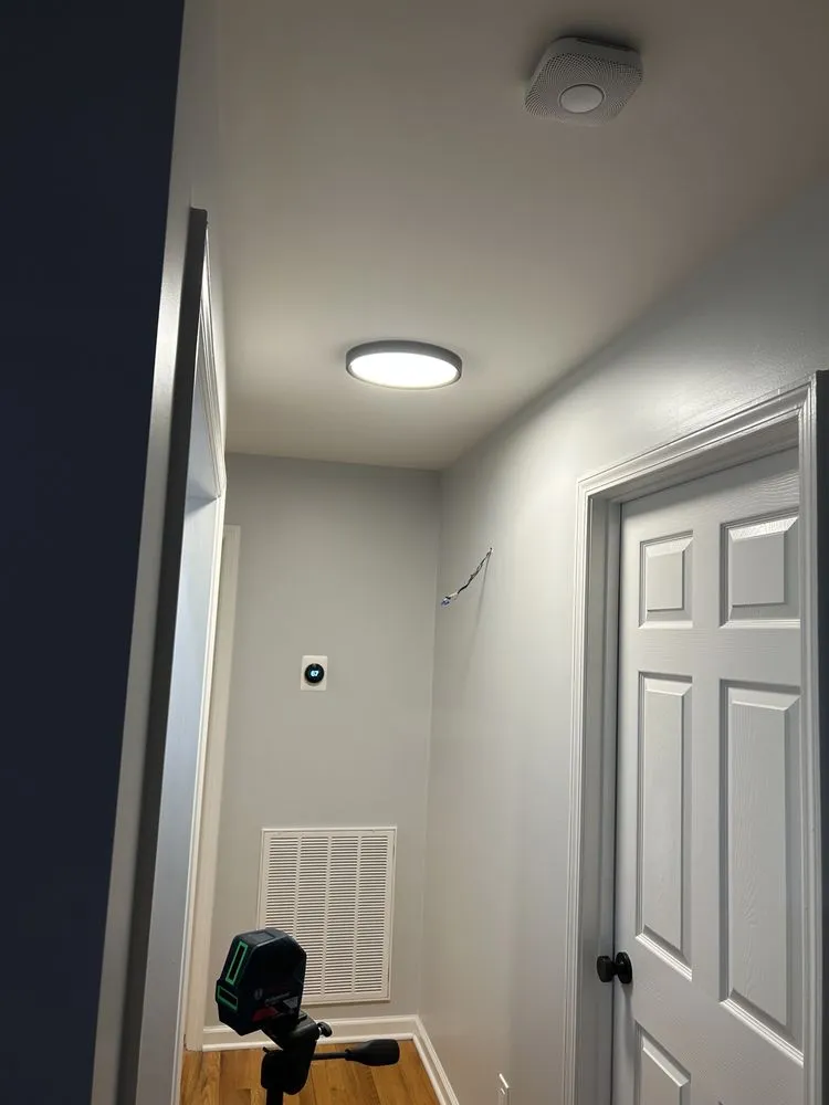 Slide of Flores Painting & Handyman