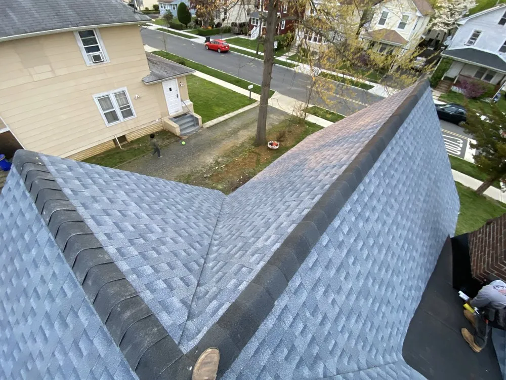 Slide of Flores Roofing