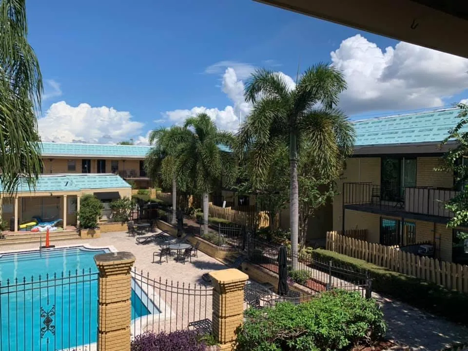 Top-rated roof inspection in St. Petersburg, FL - Florida Building Pros