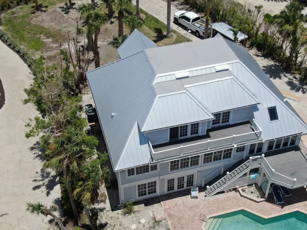 Trusted roof repair near you across St. Petersburg, FL - Florida Building Pros