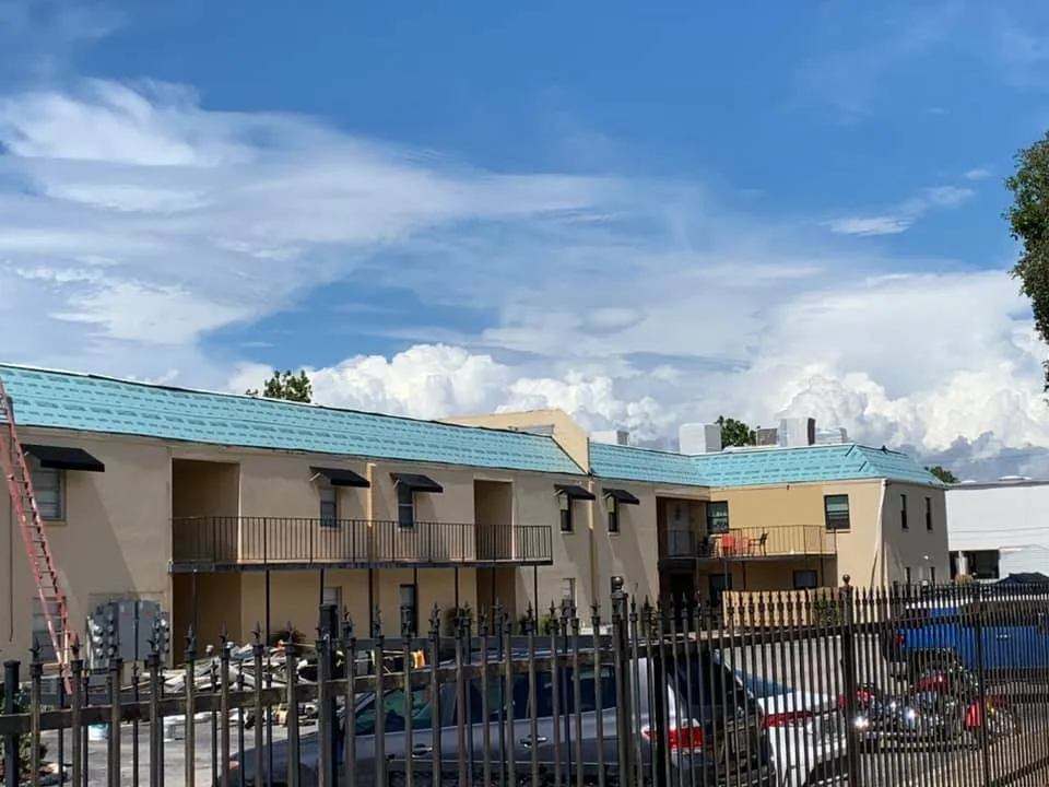 Professional metal roofing installation experts serving St. Petersburg, FL - Florida Building Pros