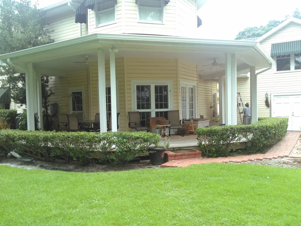 Slide of Florida Coast Seamless Gutters