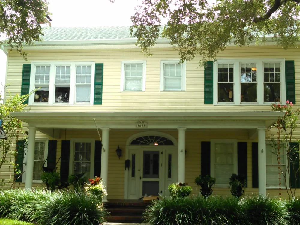 Slide of Florida Coast Seamless Gutters