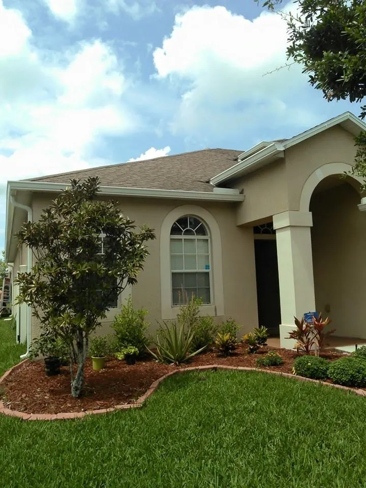 Slide of Florida Coast Seamless Gutters