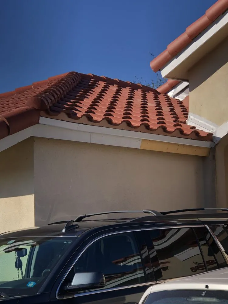Slide of Florida Roof -Tech