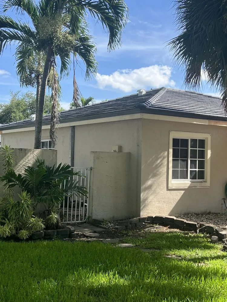 Slide of Florida Roof -Tech