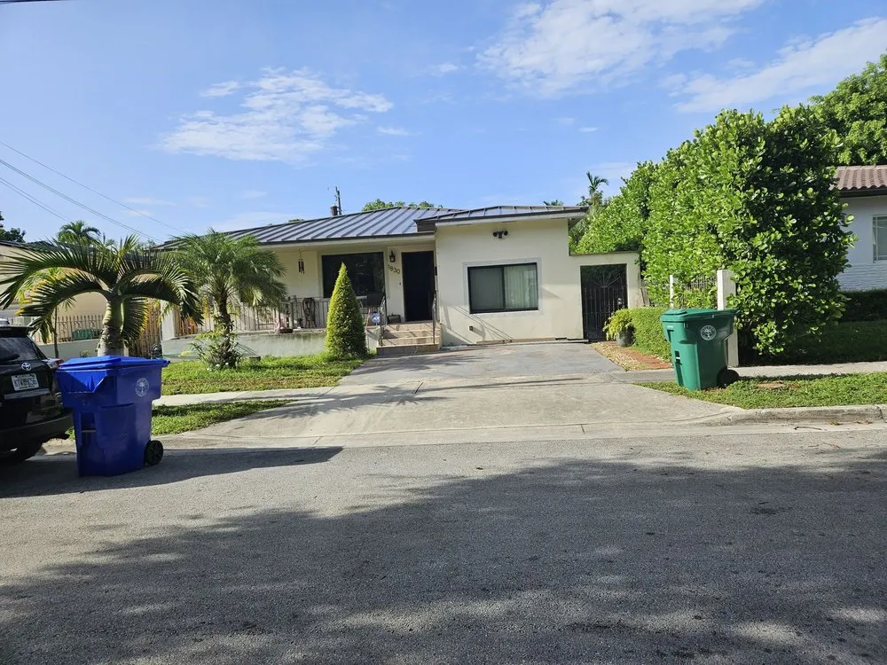 Slide of Florida Roof -Tech