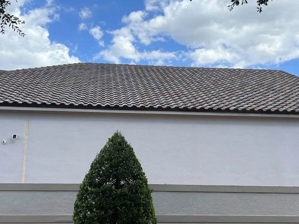 Slide of Florida Roof -Tech