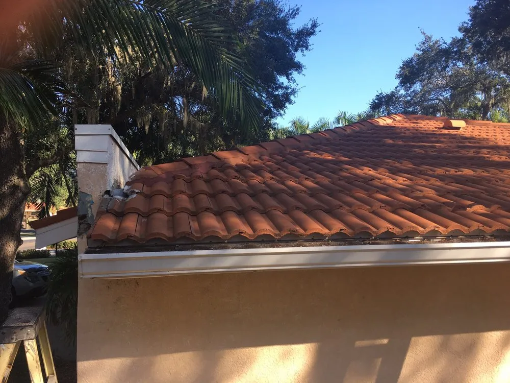 Top-rated roof leak repair for fast service across Bradenton Beach, FL - Florida Roof Repairs