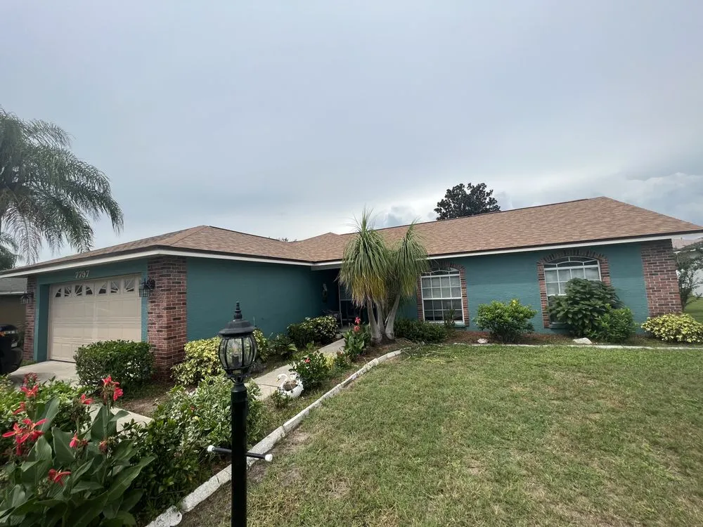 Reliable roof replacement experts serving St. Petersburg, FL - Florida Roofing Specialists