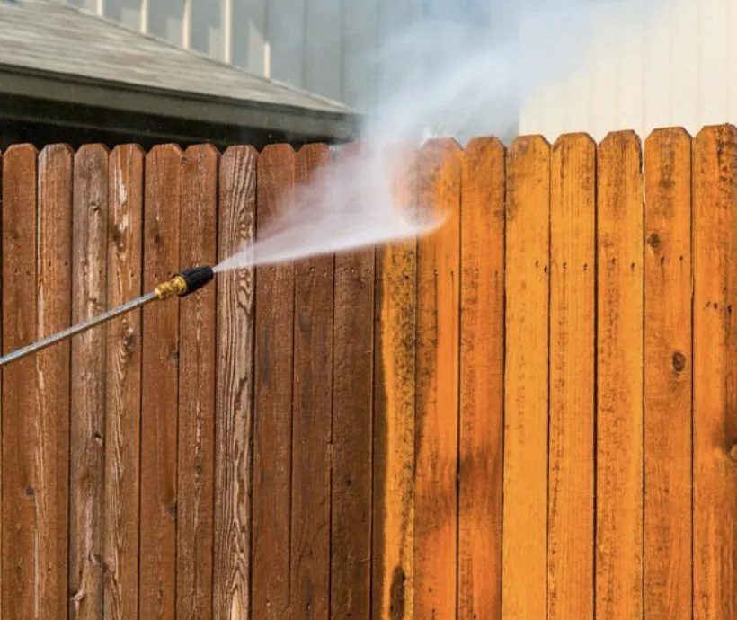 Slide of Floridas Best Gutter Cleaning