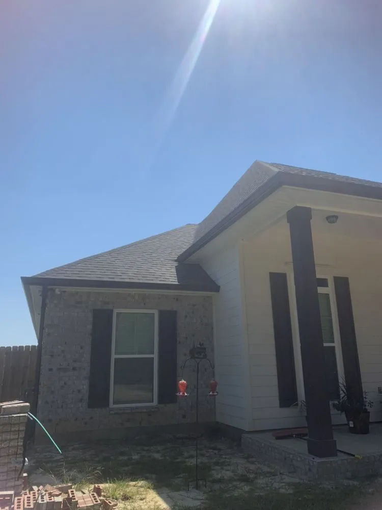 Slide of Floyd’s Advanced Gutter Cleaning Services