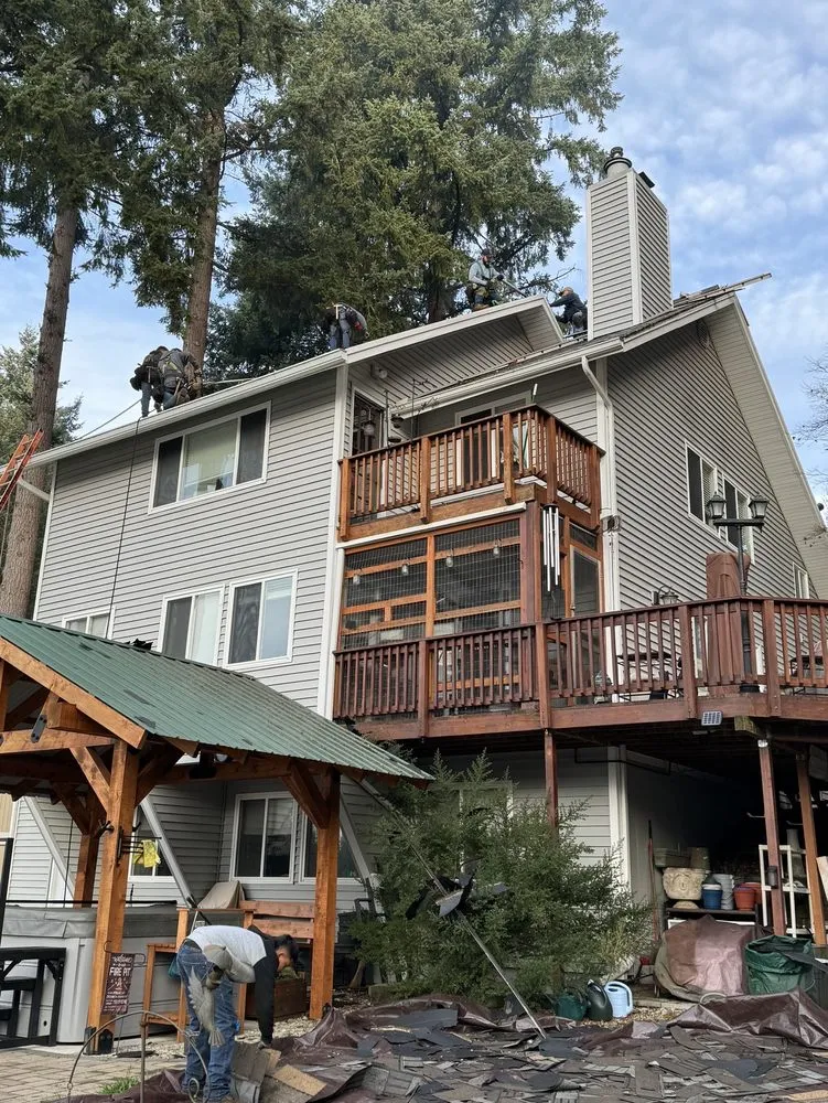 Slide of Fly Guys Roofing