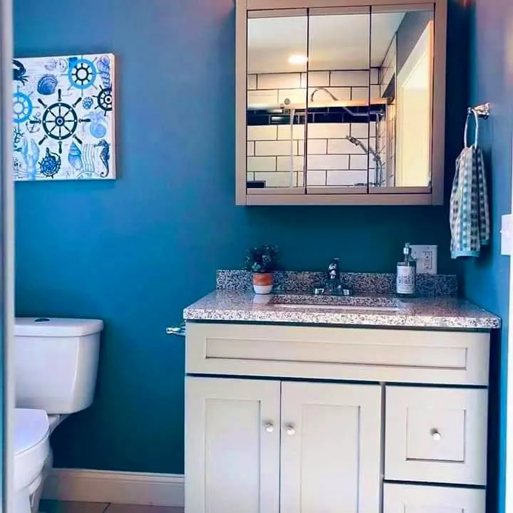 Slide of Flynn Contracting